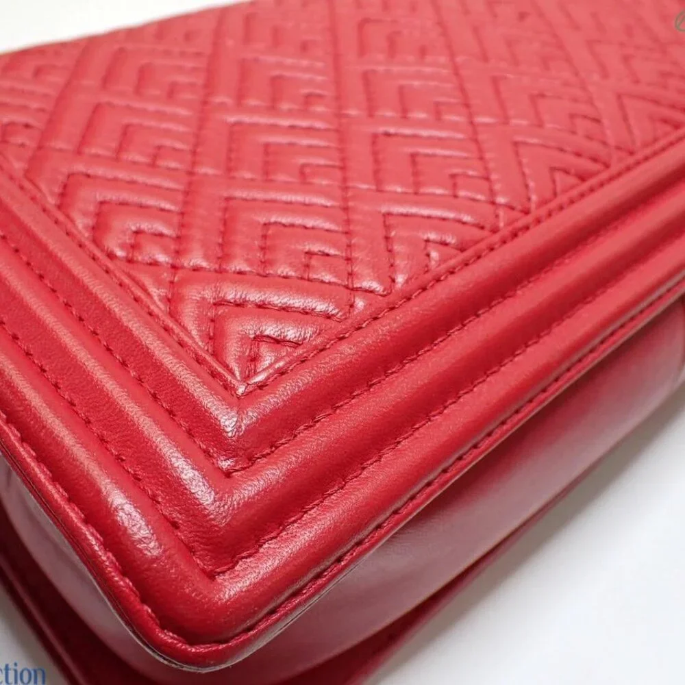 Chanel Red Boy Bag 21 Series (shown live) - Picture 8 of 14